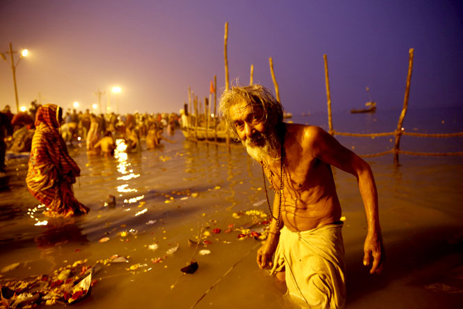 Durante mucho tiempo, el Ganges, que nace en el Himalaya y desemboca en el golfo de Bengala, ha sido considerado un río sagrado 
