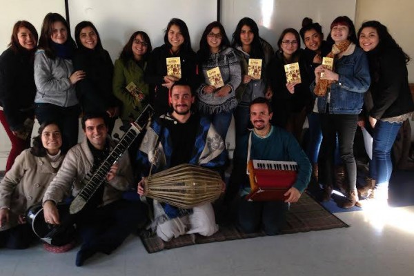 Psicología, Música y Yoga desde la tradición Bhakti en Universidad de Santiago de Chile