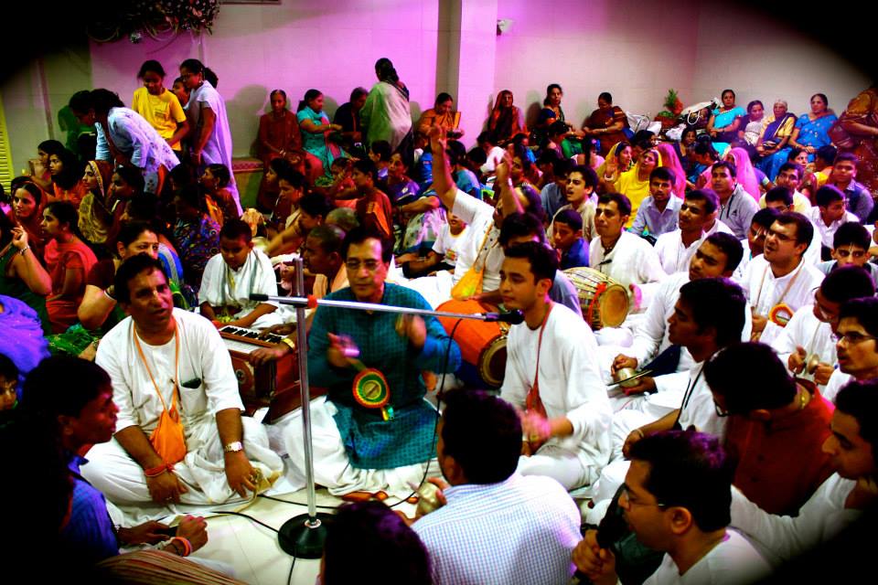 ISKCON Bangalore devotees having kirtan on Janmastami